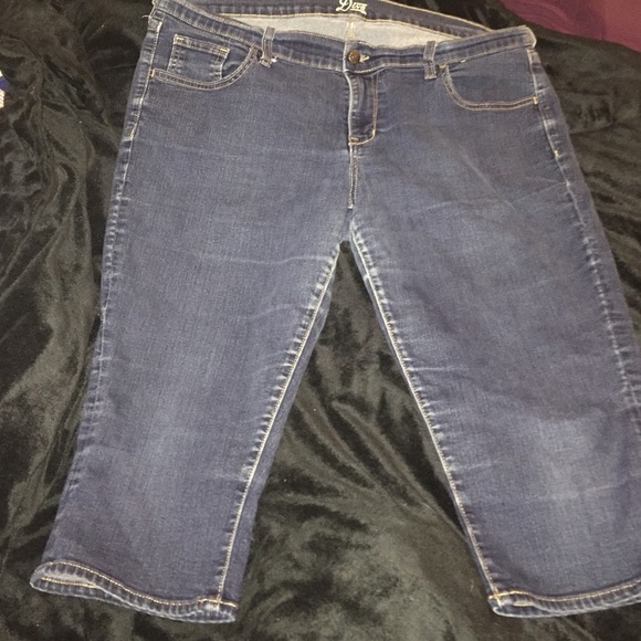 Old navy jean capris