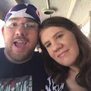 Meet your Posher, Shea