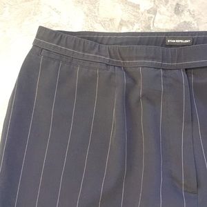 18W pink pinstriped Worthington pants