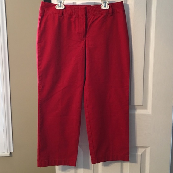 Ann Taylor Red Capris 4P