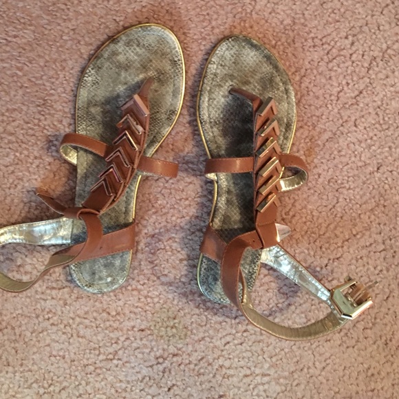 Sandals - Picture 1 of 4