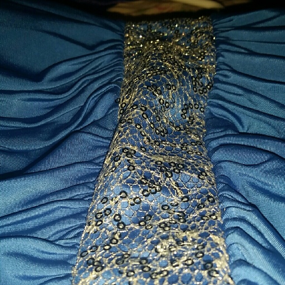 Short bodycon homecoming dress - Picture 3 of 4