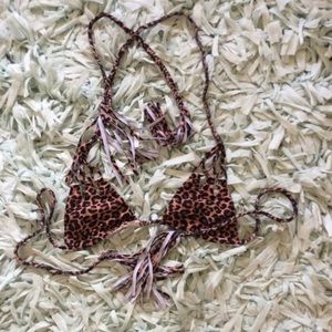 Acacia tunnels top in Animal sz S