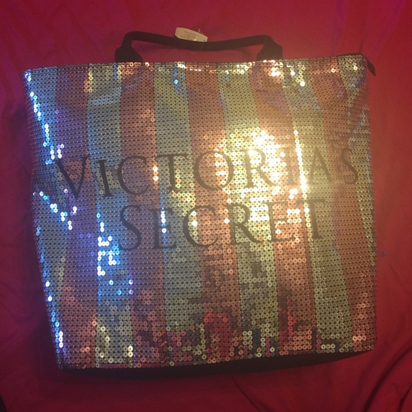Victoria Secret tote ✨