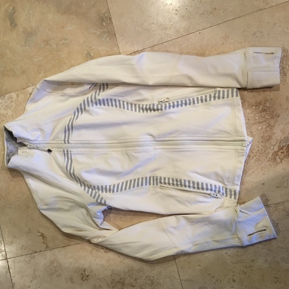 lululemon athletica Jackets & Blazers - Lululemon jacket - never worn
