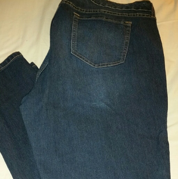 🛍SOLD Torrid size 18T jeans🛍