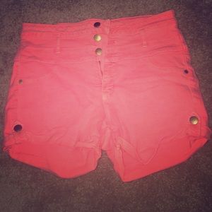 Juniors pink shorts