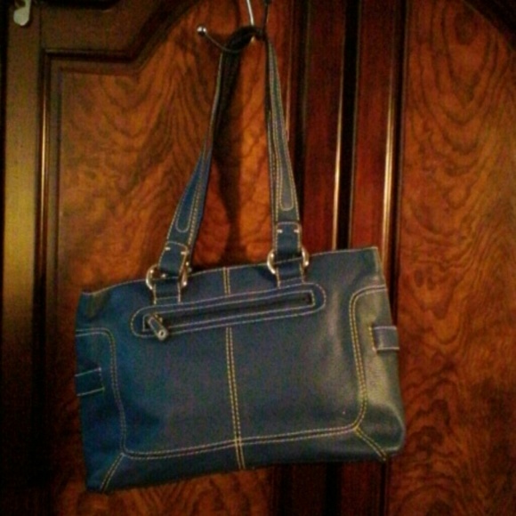 Purse - Picture 2 of 4