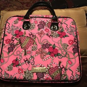 Betsy Johnson laptop padded bag