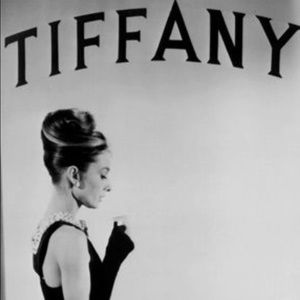 Meet your Posher, Tiffany