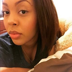 Meet your Posher, Simone