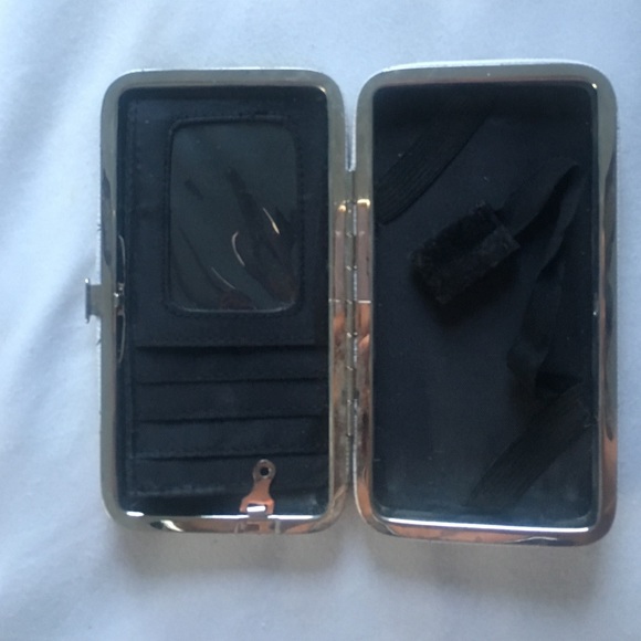 Wallet - Picture 2 of 4