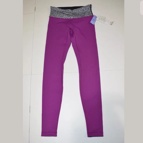 New Lululemon Wunder under pant III reversible 6 - Picture 3 of 4
