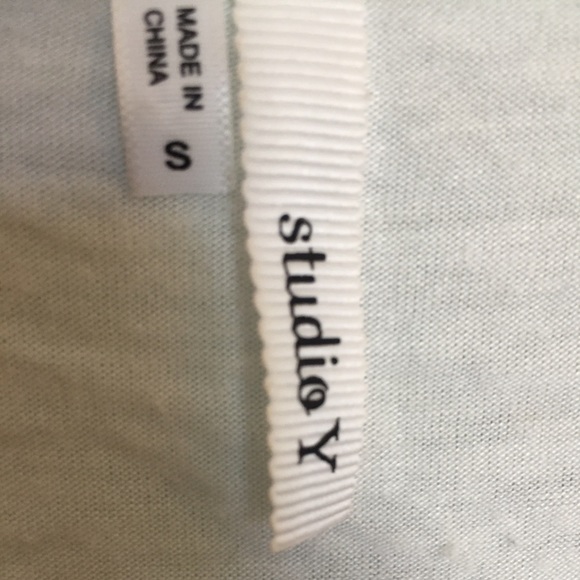 Shirt - Picture 2 of 3