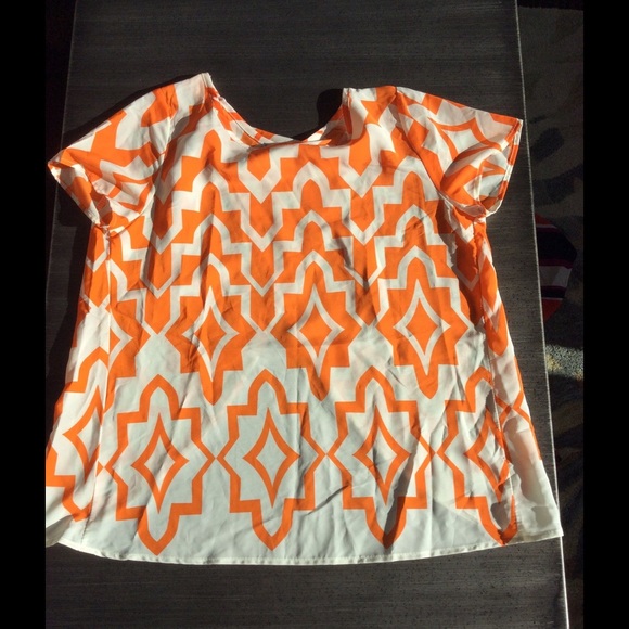Patterned top SZ M