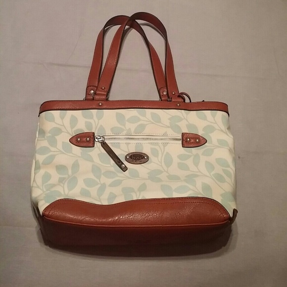 Born Concept Handbag