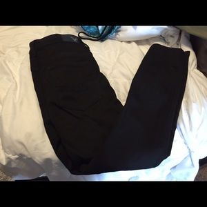 High Rise Jegging Crop