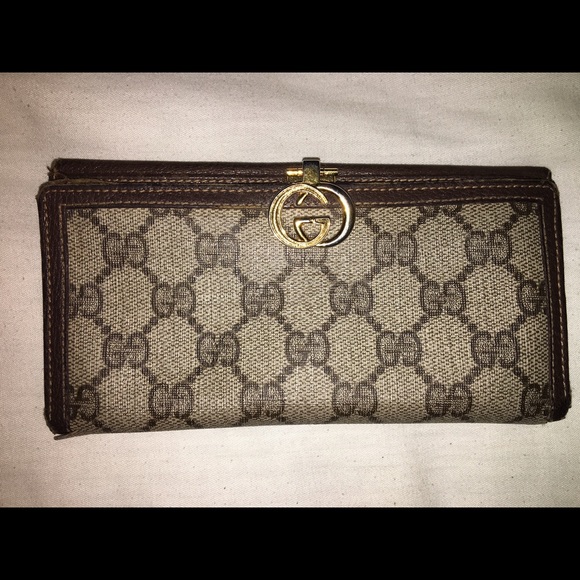 Authentic Gucci Wallet