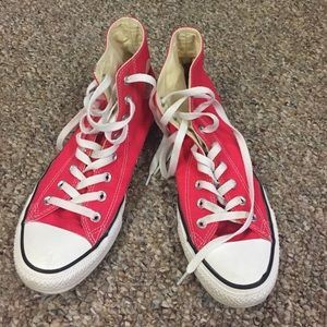 Hot pink Converse