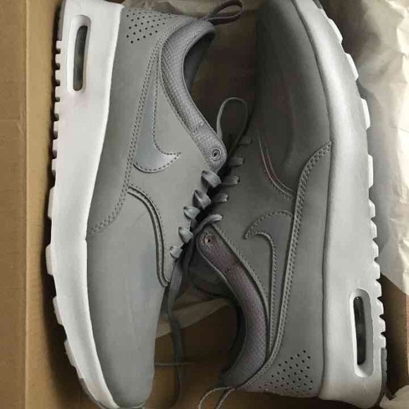Nike premium air max Thea