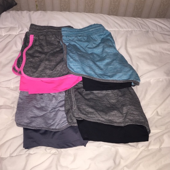 Running shorts - Picture 1 of 4
