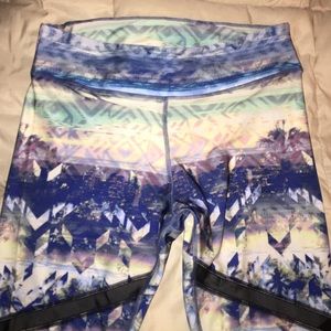 AE active wear pants in size XL