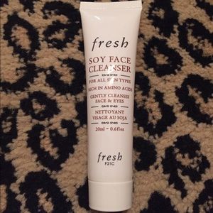 SOLD❗️FRESH
Soy Face Cleanser