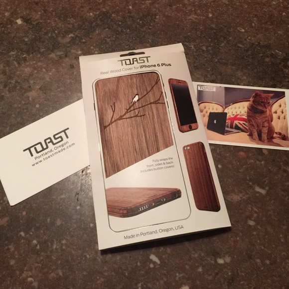 TOAST cover for iPhone 6 Plus