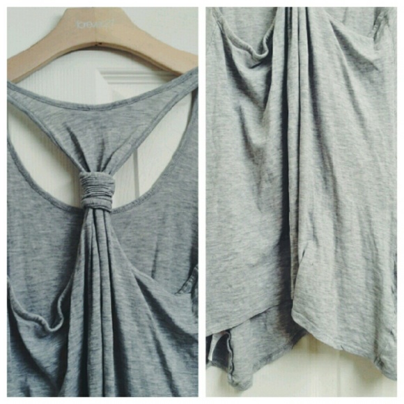 🚫SOLD🚫 💀 Gray Knotted Tank Top 💀 - Picture 2 of 4