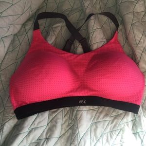 Super cute VSX sports bra