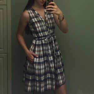Gap plaid shirt dress with pockets