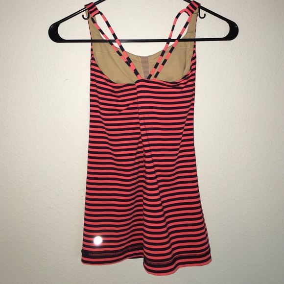 Lululemon tank top - Picture 3 of 4
