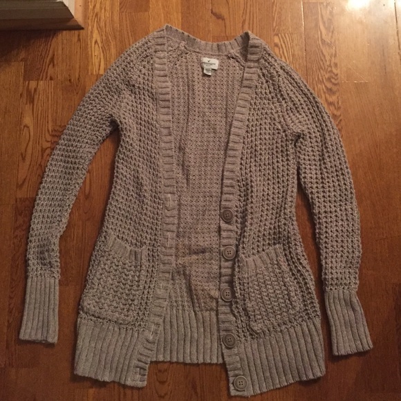 Comfy American eagle tan cardigan