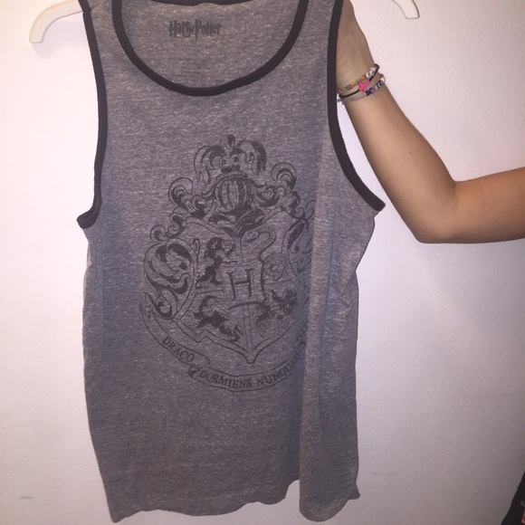 Harry Potter Hogwarts Logo tank top