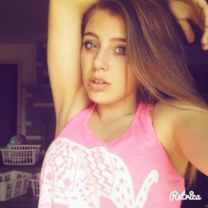 Meet your Posher, Brooke