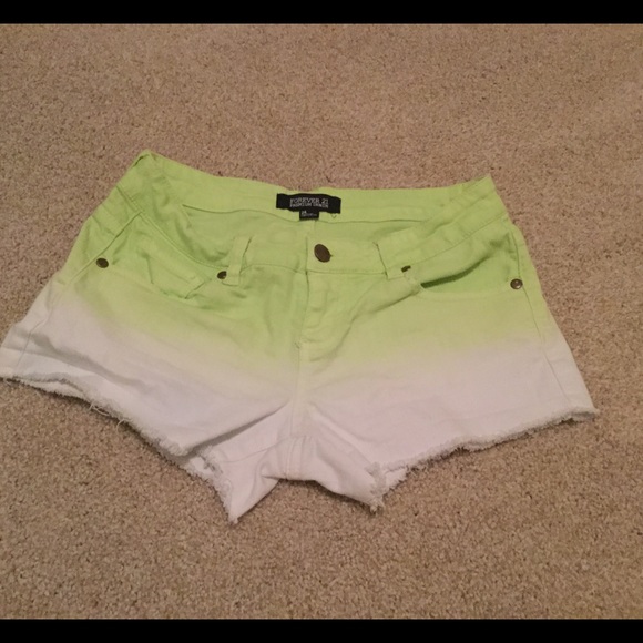 Ombré shorts - Picture 1 of 2