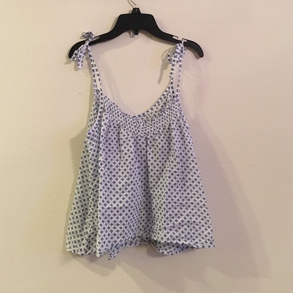 Tie strap patterned tank top - Picture 1 of 2