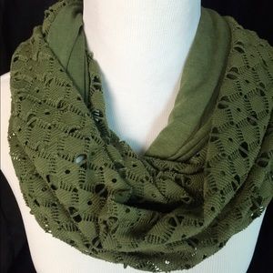 🍃Infinity scarf-NEW with tags🍃