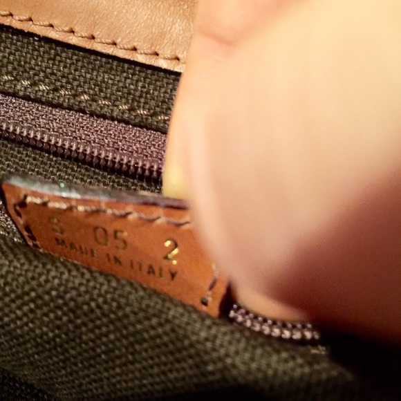 NWOT Authentic Burberry Mini Bag - Picture 3 of 4