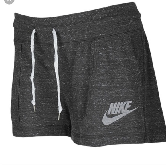 dark gray nike shorts