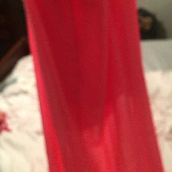 Windsor black, white, and pink maxi worn 1x - Picture 3 of 3