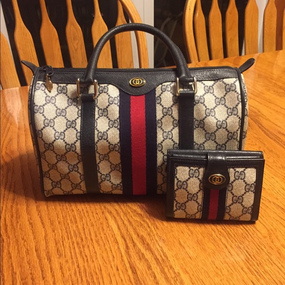 Vintage authentic Gucci purse and matching wallet