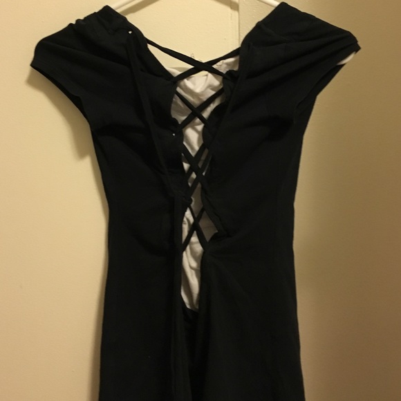 Top - Picture 2 of 2