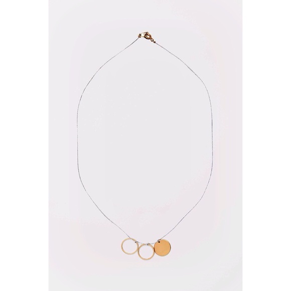 Dainty necklace