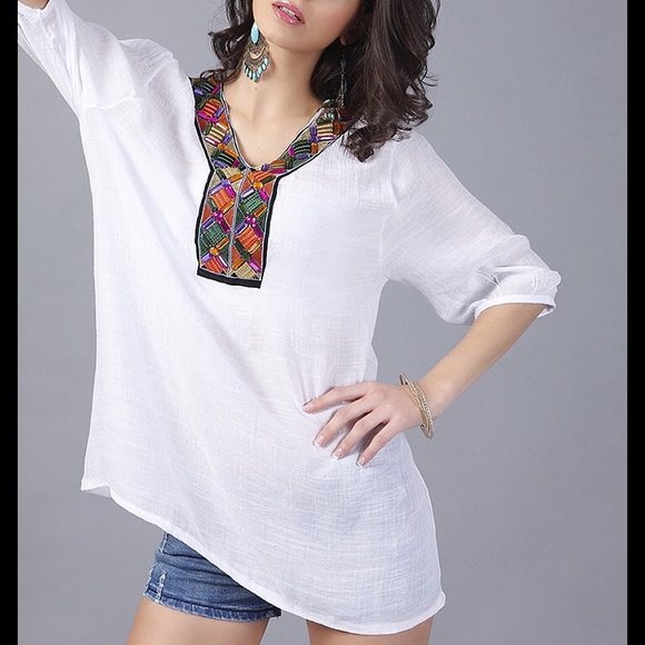 Navy/White Rhinestones Decorated Top - Picture 4 of 6