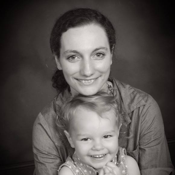 Meet your Posher, Elysse - Picture 1 of 1