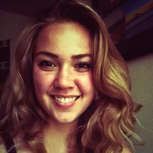 Meet your Posher, Leanna