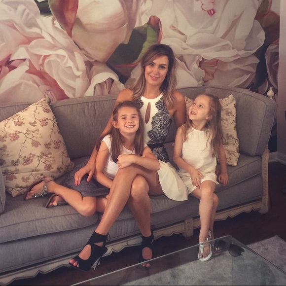 -Meet Me- - Picture 2 of 5