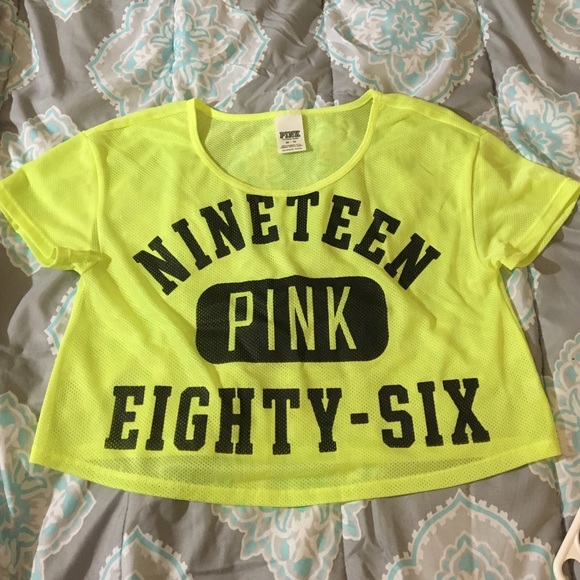 SOLD!! Size XS - VS PINK neon yellow cropped tee - Picture 1 of 4