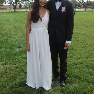 White maxi dress (prom dress)